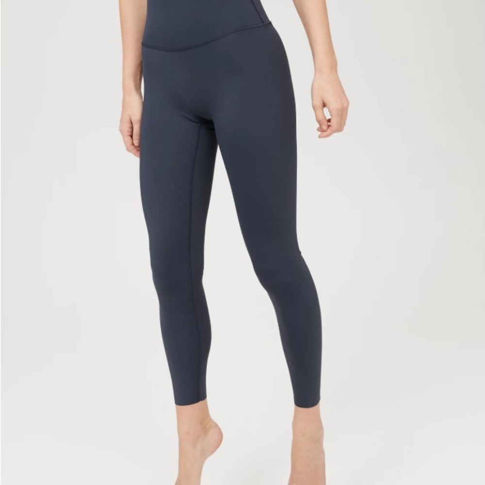 Aerie real me dark gray 7/8 high rise leggings long M